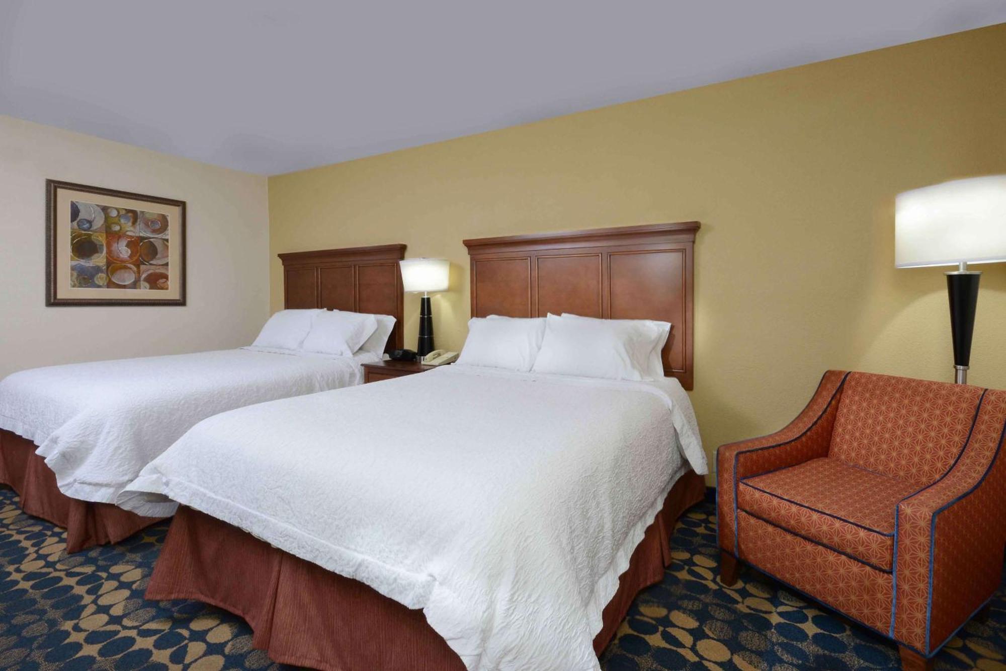 Hampton Inn Fayetteville Fort Bragg Exterior photo