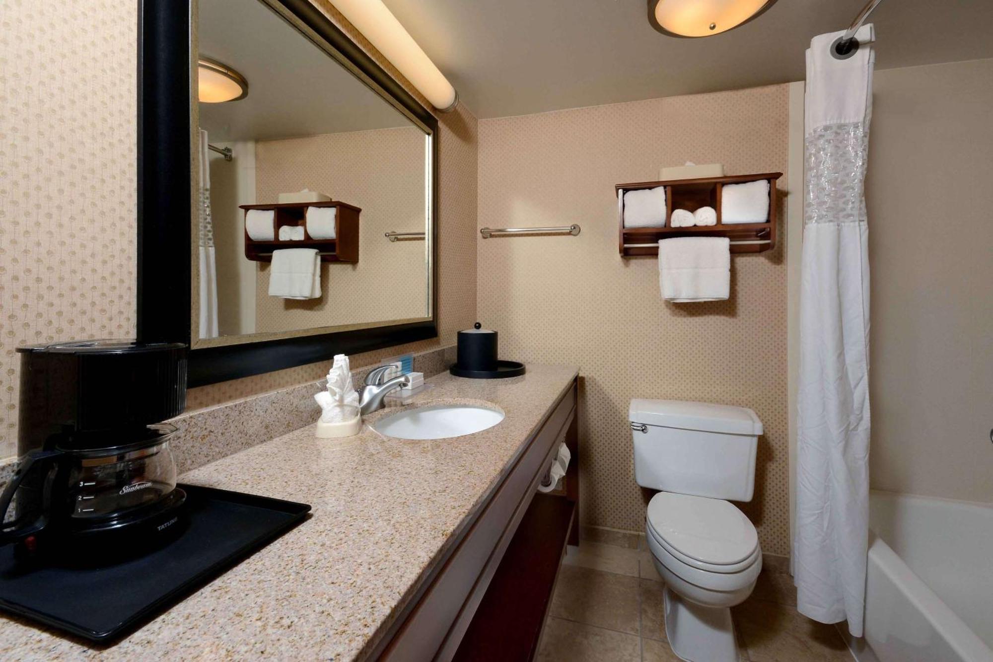 Hampton Inn Fayetteville Fort Bragg Exterior photo