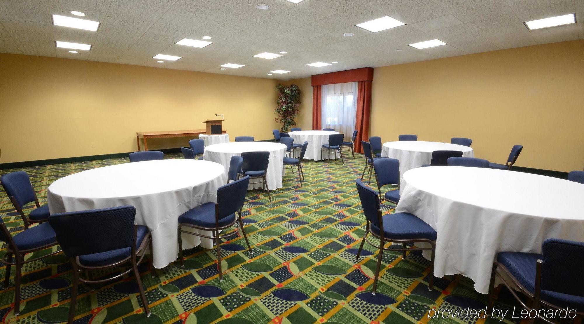 Hampton Inn Fayetteville Fort Bragg Exterior photo