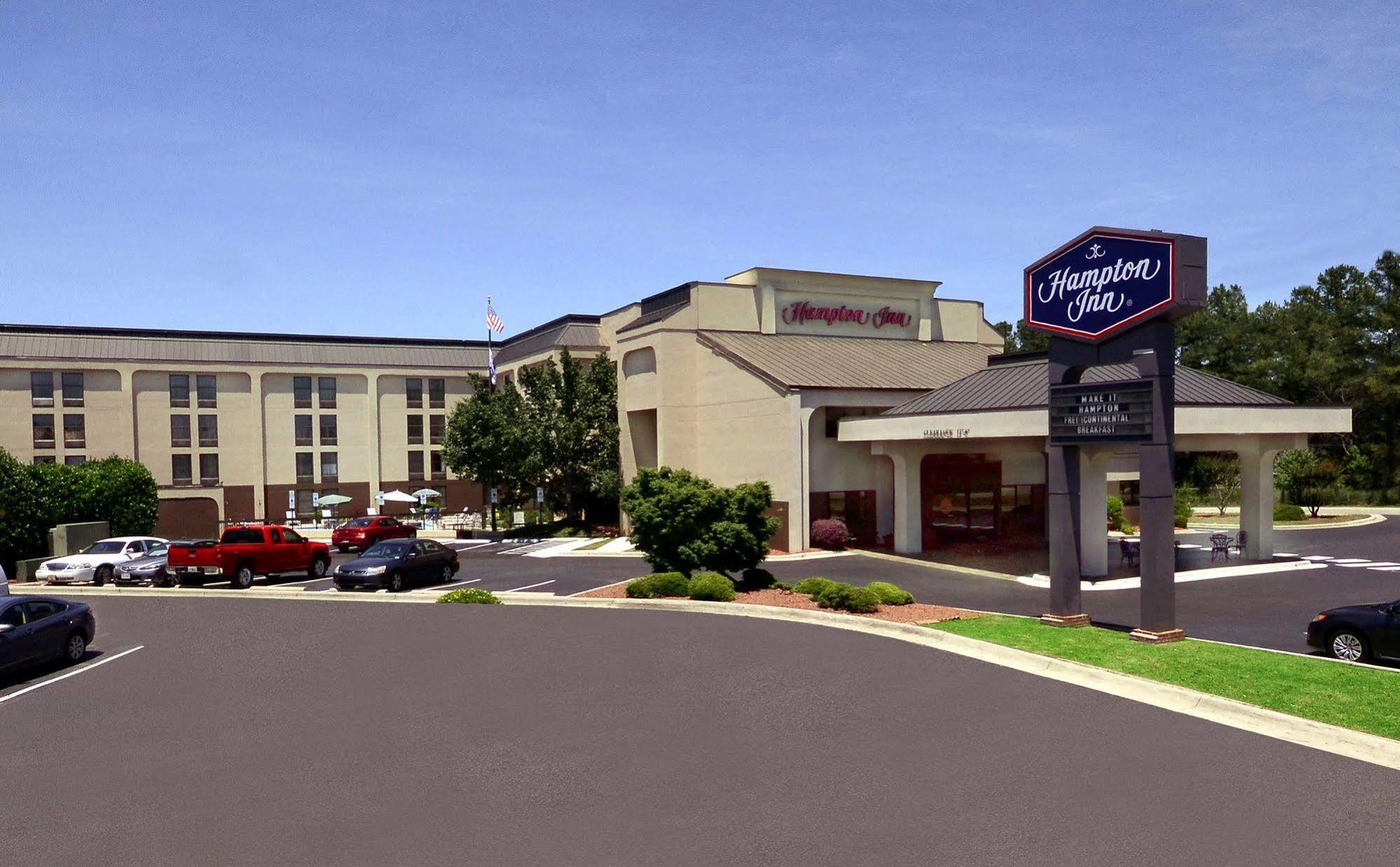 Hampton Inn Fayetteville Fort Bragg Exterior photo